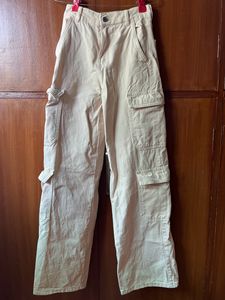 🍑 Peachy Creme Zara Cargos 🍑