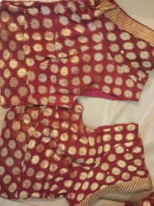 Ethnic Saree &amp; Blouse Fabric
