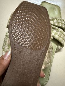 Green Bow Slides