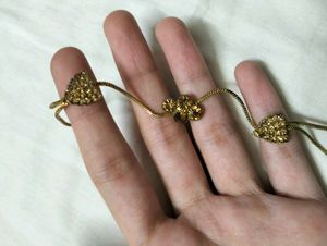 3 Neckpiece And 1 Shokband