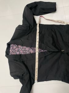 Elegant Black Blazer