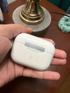 Apple AirPods Pro 2