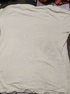 Graphic Print T-shirt