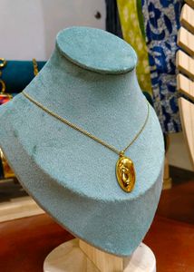 18k- Gold Plated Sun Pendant Necklace.