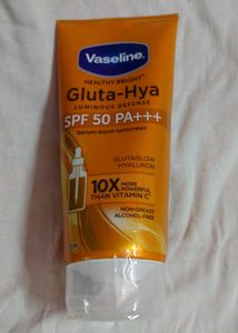 Vaseline Gluta-Hya SPF 50