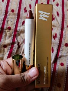 Myglamm Perfect Curves Matte Lip Cryon Terra