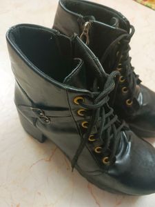 Longwalk Women&#39;s Boot19619 Ankle Boot