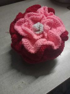 Woolen Red Rose Hand Bag 🌹