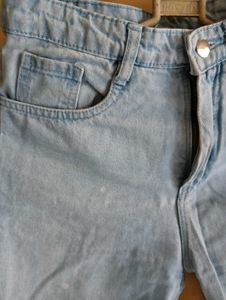 NEW STRAIGHT FIT JEANS