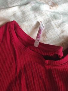 Red Ribbed Crop Top