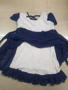 TOP FOR LADIES ,XXL SIZE ,IN GOOD CONDITION
