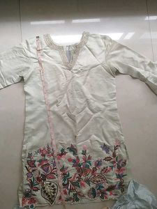 Short Kurti With Dhoti And Organza Duppata