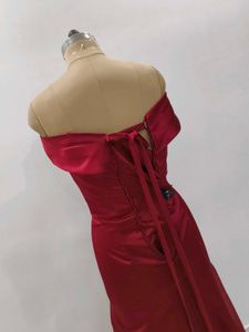 Elegant Burgundy Evening Gown