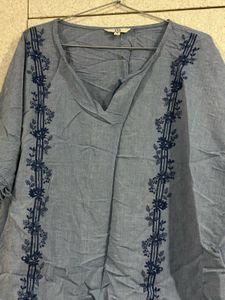And Blue Solid Top