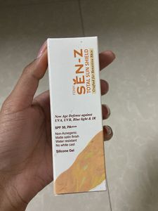 SEN-Z Total Sun Shield SPF 50