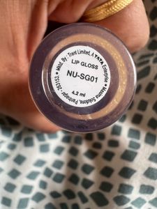 Nuon Gold Lipgloss