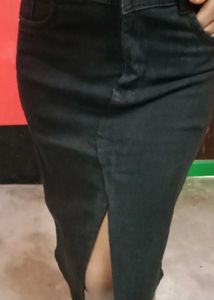 Black Denim Slit Skirt