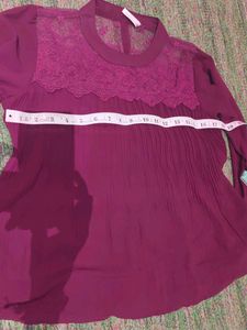 Stylish Top (Women&#39;s)