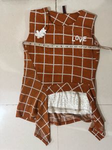 Stylish Brown Plaid Top