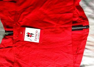 Red Zip-Front Crop Top