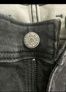 Stylish Black Jeans