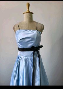 Elegant Blue Evening Gown