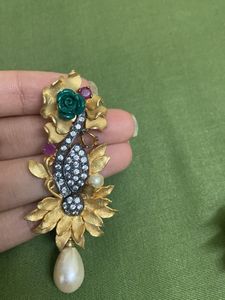 ANTIQUE GOLDEN EARRINGS
