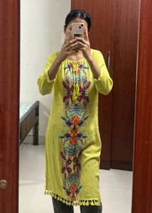Embroidered Green Kurta