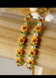 Beaded Flower Bracelet pack of 4
