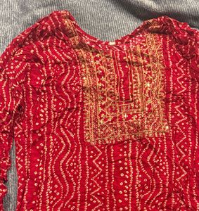 Red &amp; Gold Embellished kurti