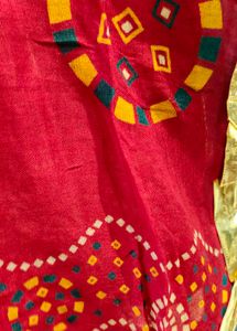 Set Of 2 Red Bandhej Print Dupattas