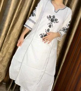 Heavy Embroidered Kurta With Pants