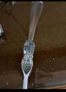 Garlic Press