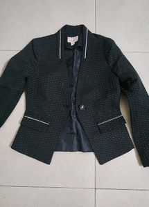 Madame Black Polka Dots Beauty Jacket