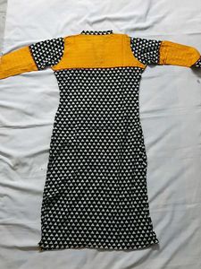 Womens Daily Wear Cotton Kurti