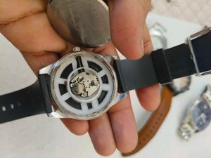 Titan Quartz Men&#39;s Watch