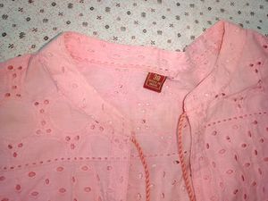 Cute Embroidered Crop Shrug💕