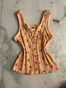 Peach Ribbed Sleeveless Button-Down Top with Flora