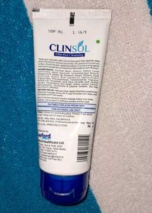 Effective Cleanser For Acne-Prone Skin🌿