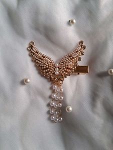 Brand New Butterfly Pearl Wings Hair Clip