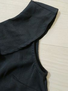 Gorgeous Black Off Shoulder Top
