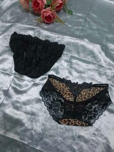 Lace Trim Panty Set