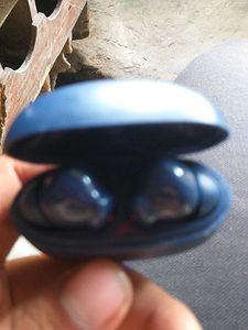 Aroma Earbuds