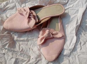 Flats For Women