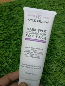 Yes Glow Dark Spot Corrector