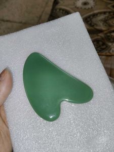 Face Guasha-Jade + 🆓 Gift