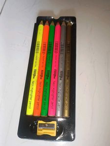 Set Of 6 Highlighter Pencils With Sharpener