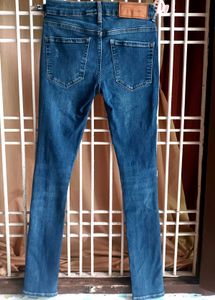 River Island Ripped Knee Skinny Jeans