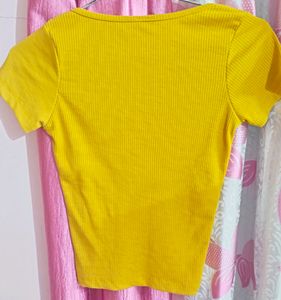 Ribbed Body Fitted Top