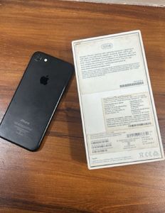 iPhone 7 - Black - Good Condition!